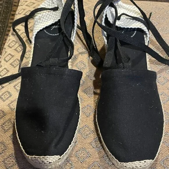 Toni Pons Valencia Black Linen Wedge Espadrille, size 39 (8.5) - Picture 2 of 8